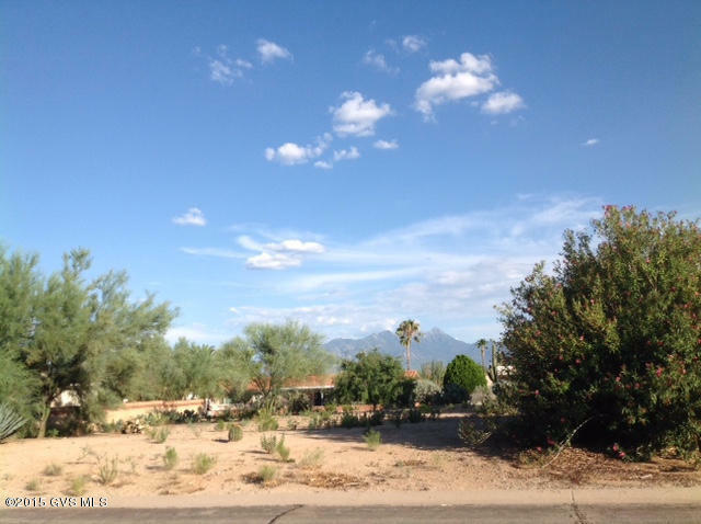 Property Photo:  269 W Calle Frambuesa  AZ 85614 