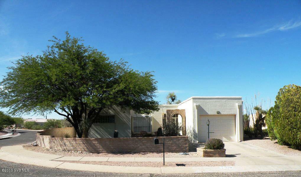 Property Photo:  516 W Via Alamos  AZ 85614 