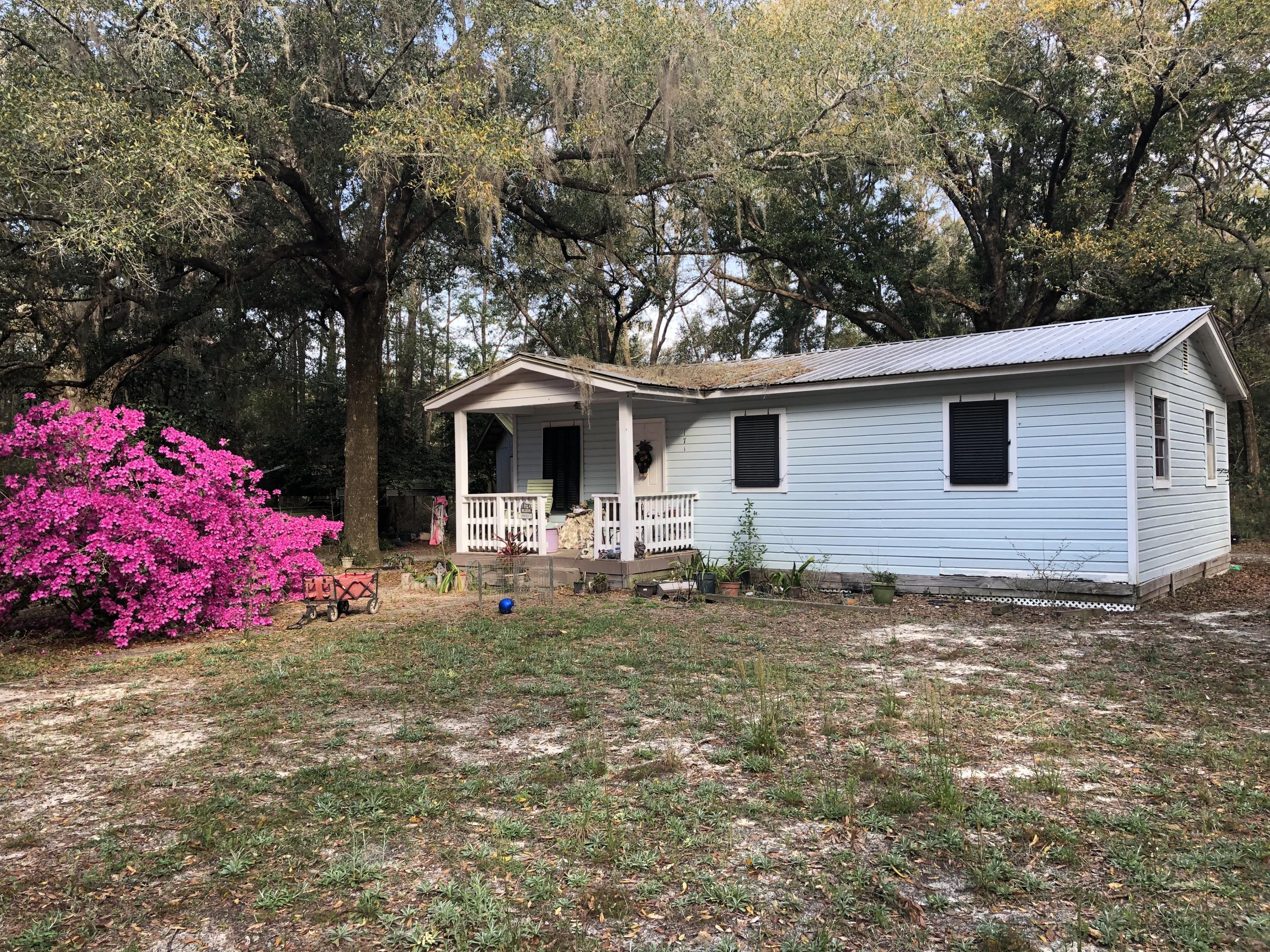 Property Photo:  171 Inez Circle  FL 32439 