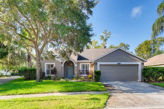 Property Photo:  2803 Runyon Circle  FL 32837 