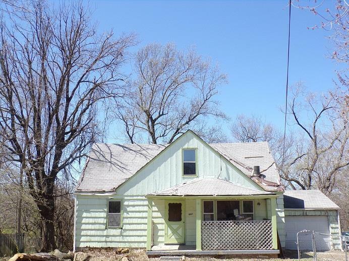 Property Photo:  842 S 76th Street  KS 66111 