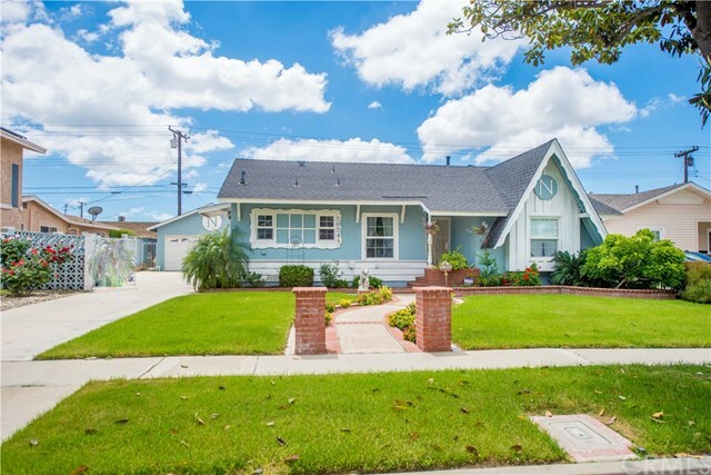 Property Photo:  2024 W Houston Avenue  CA 92833 