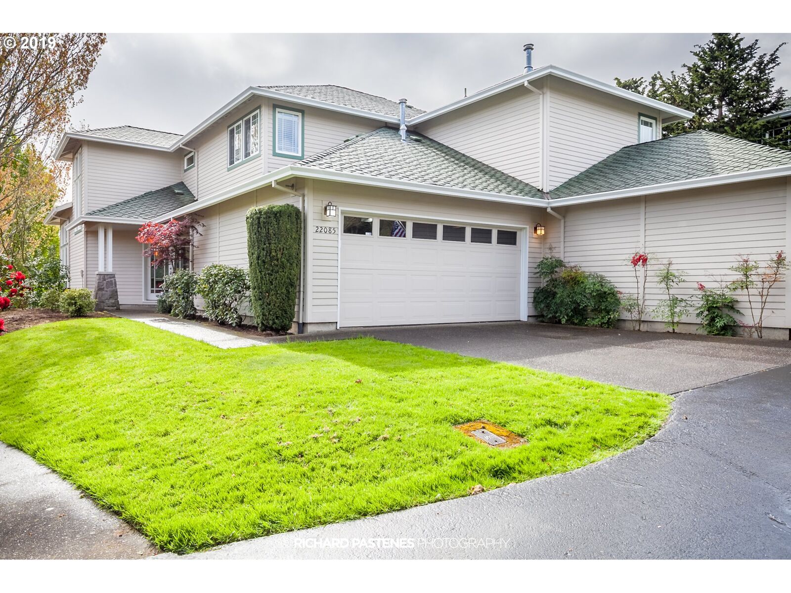 House for sale in West Linn 22085 Chelan Loop, West Linn, OR 97068