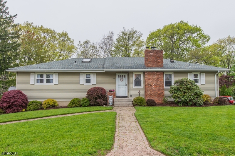 Property Photo: 323 Daniel St NJ 07801