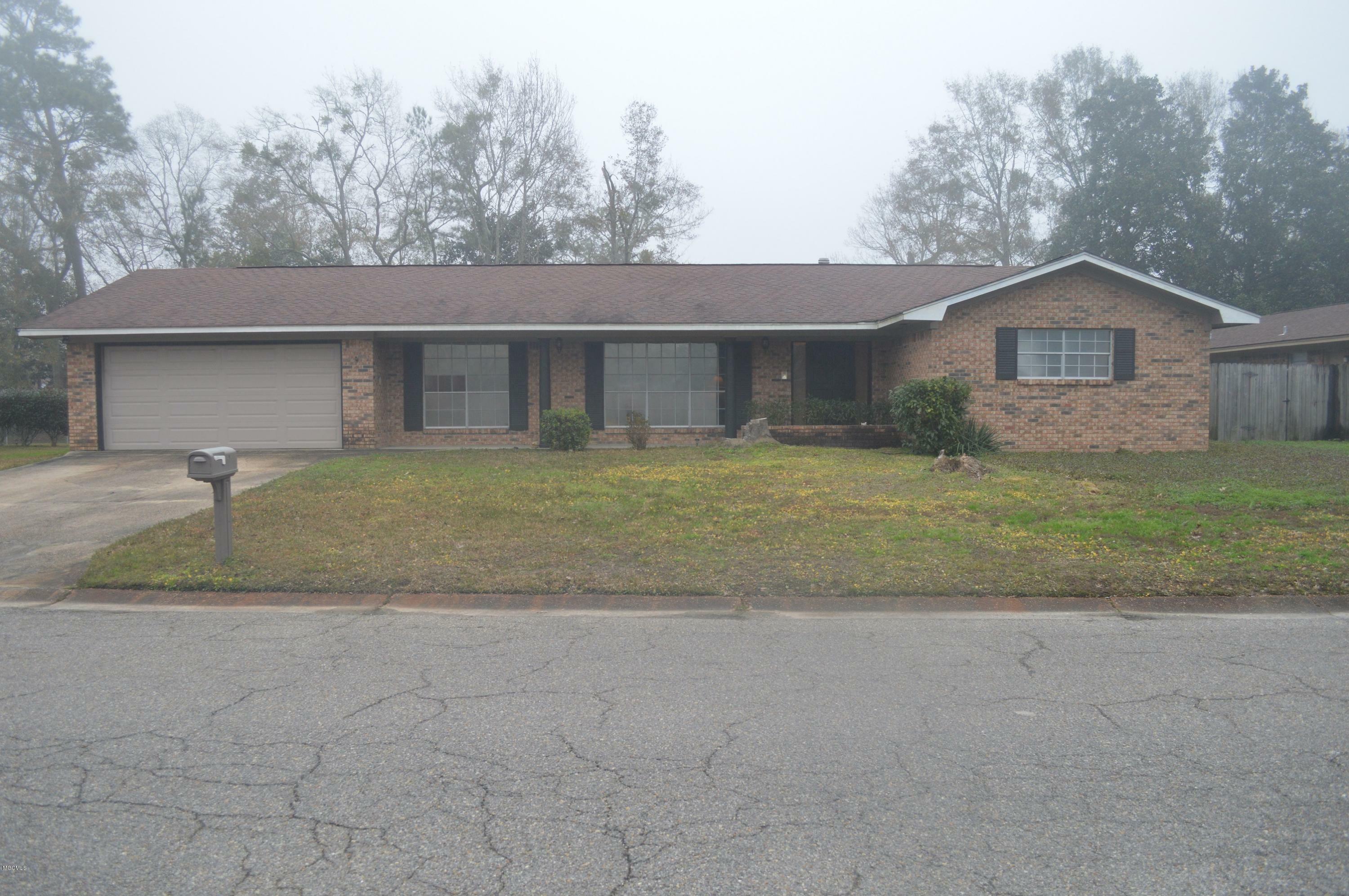 Property Photo:  742 Cambridge Drive  MS 39532 