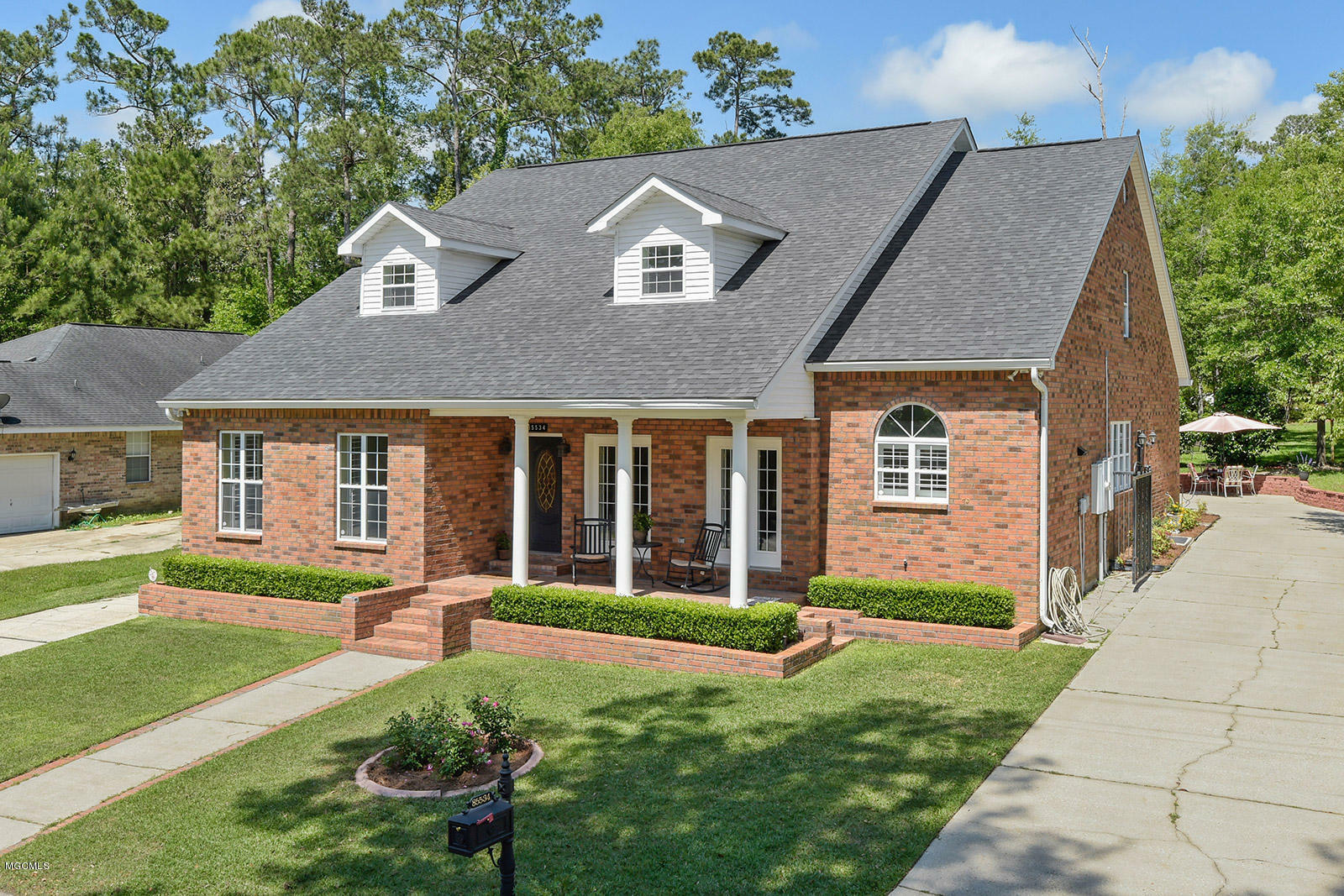 Property Photo: 85534 W Diamondhead Drive MS 39525