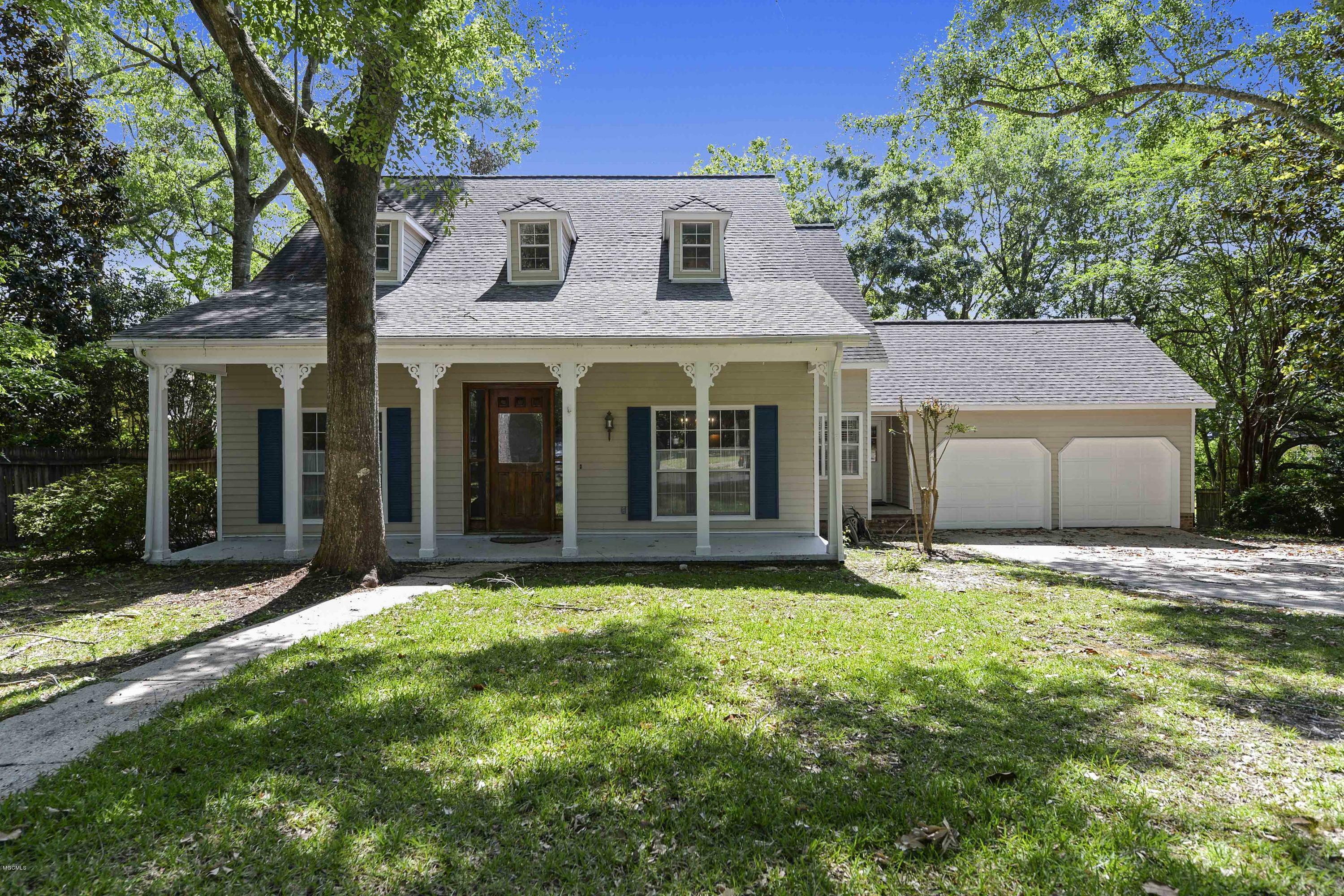 Property Photo:  1703 Birnam Wood Street  MS 39564 