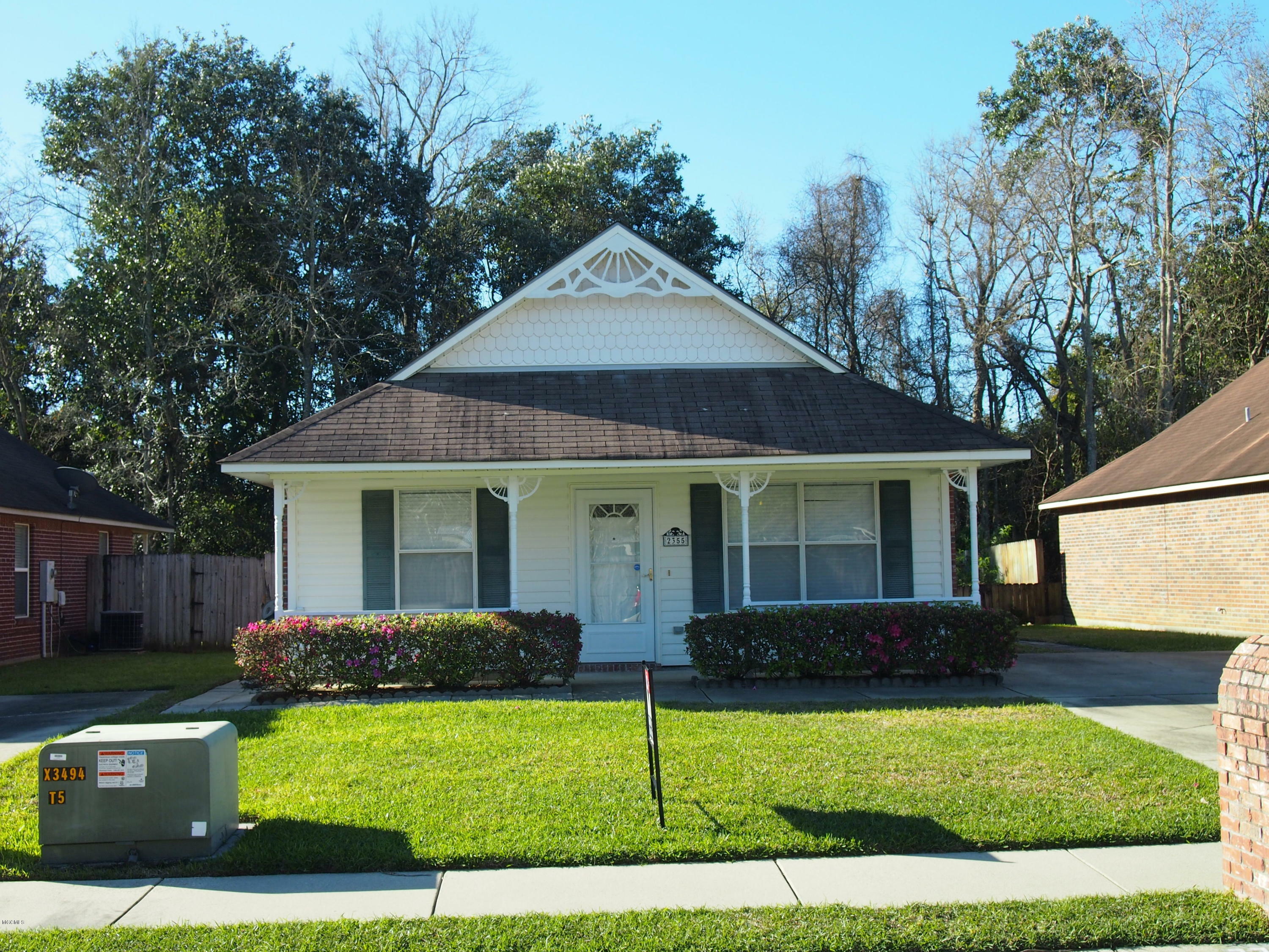 Property Photo:  2355 Magazine Court  MS 39531 