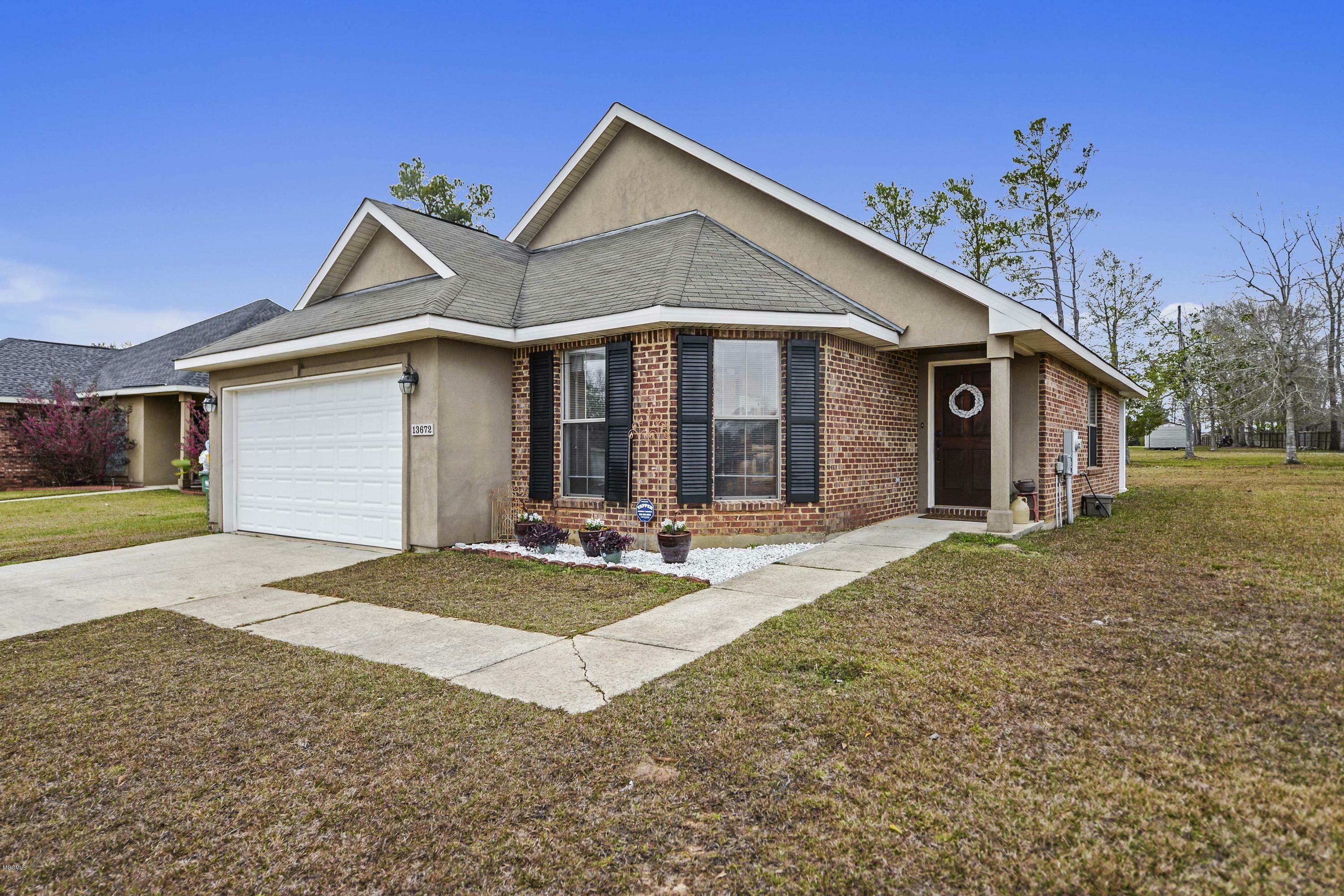 13672 Hidden Oaks Drive  Gulfport MS 39503 photo