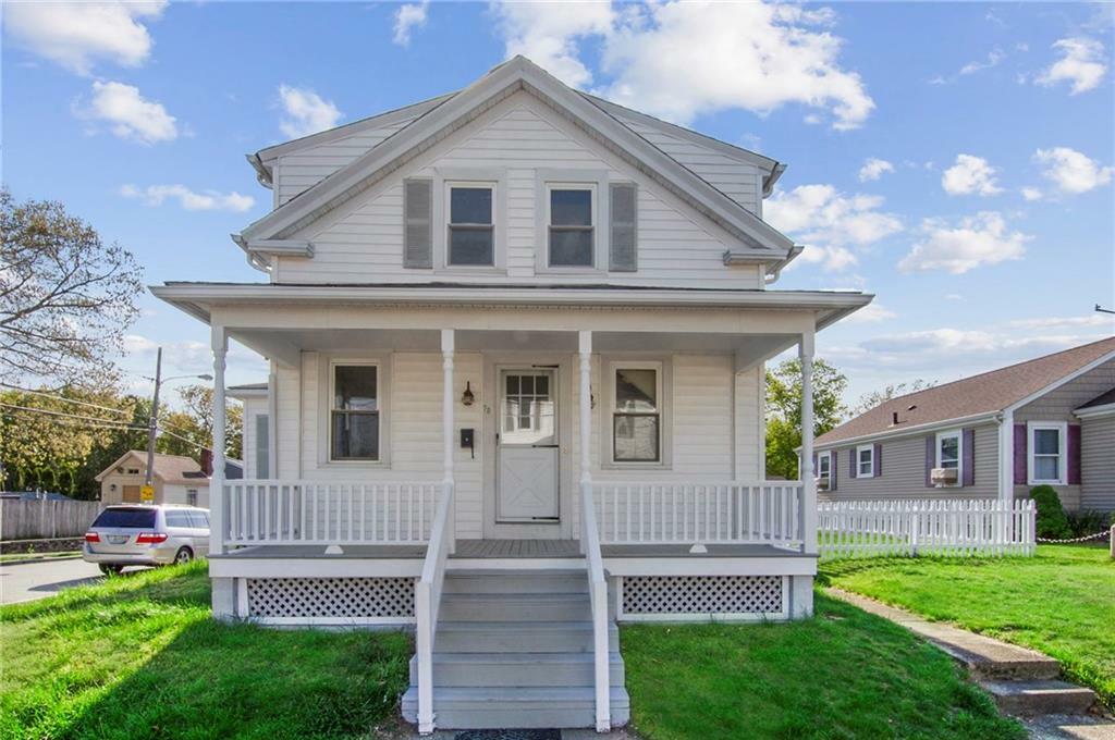 Property Photo:  75 Harris St  RI 02915 