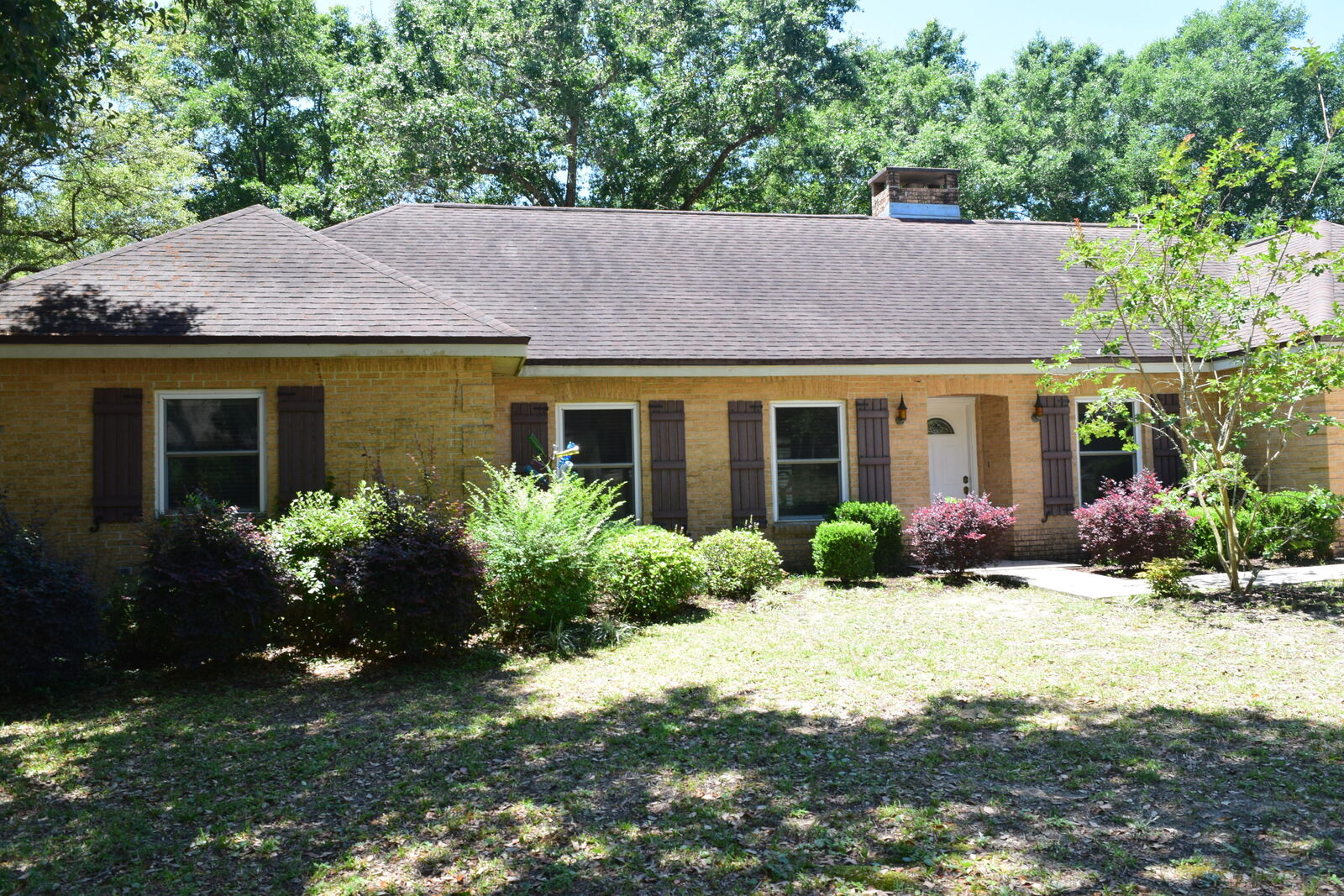 Property Photo: 2454 Duncan Drive FL 32578