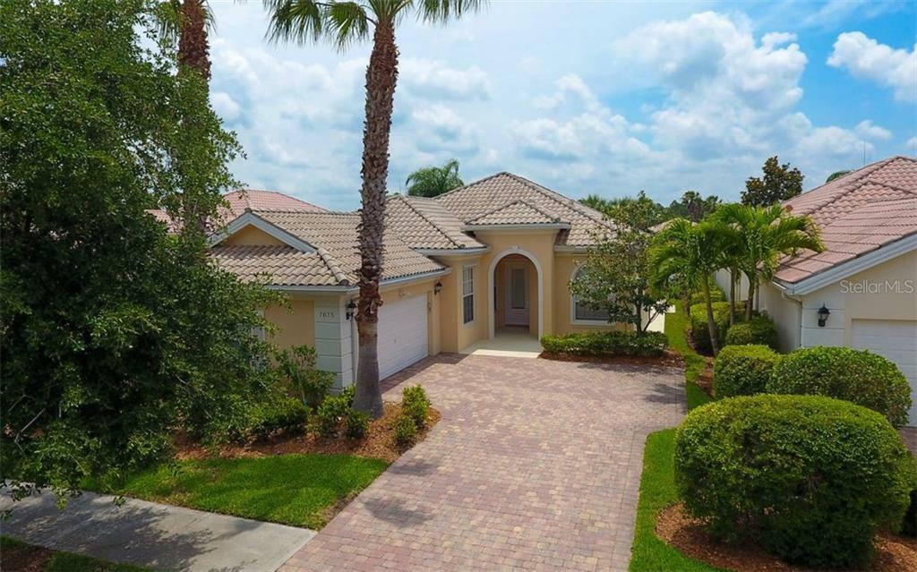 Property Photo:  7675 Uliva Way  FL 34238 