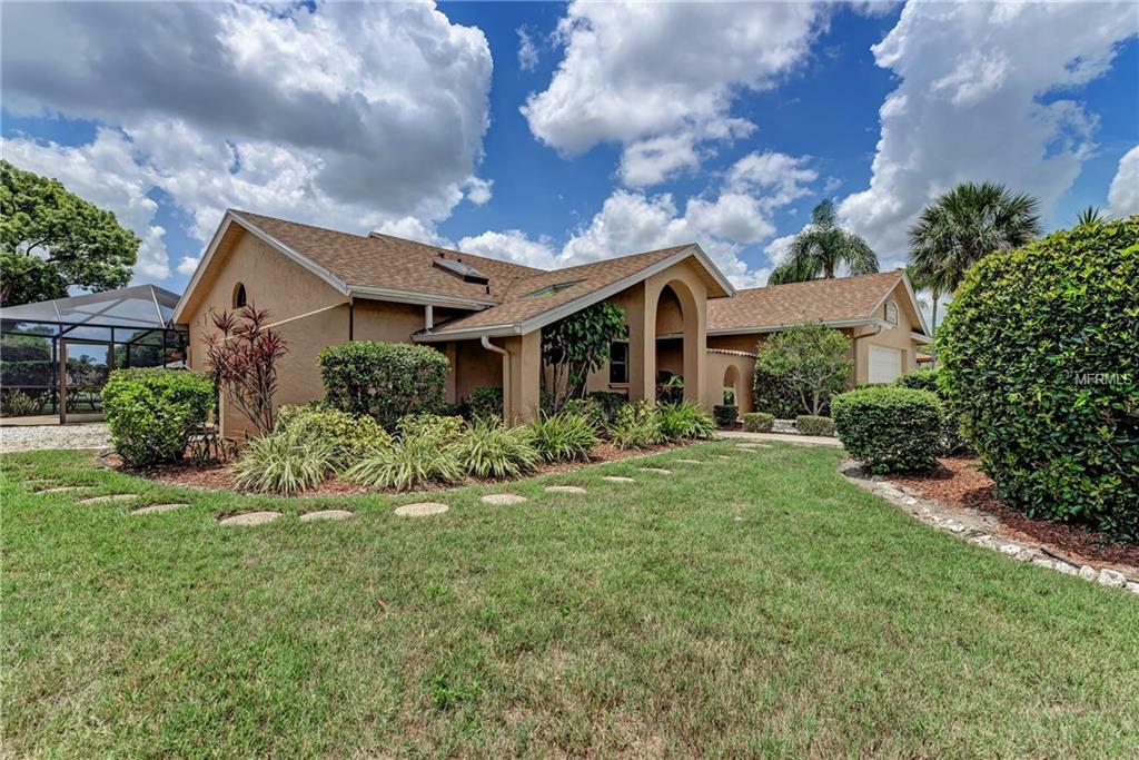 Property Photo:  5673 Country Lakes Drive  FL 34243 