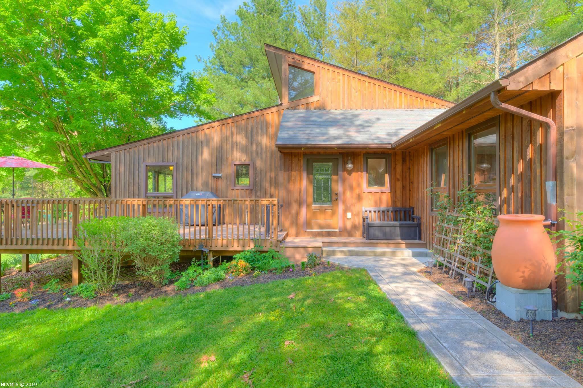 Property Photo:  1806 Keisters Branch Road  VA 24060 