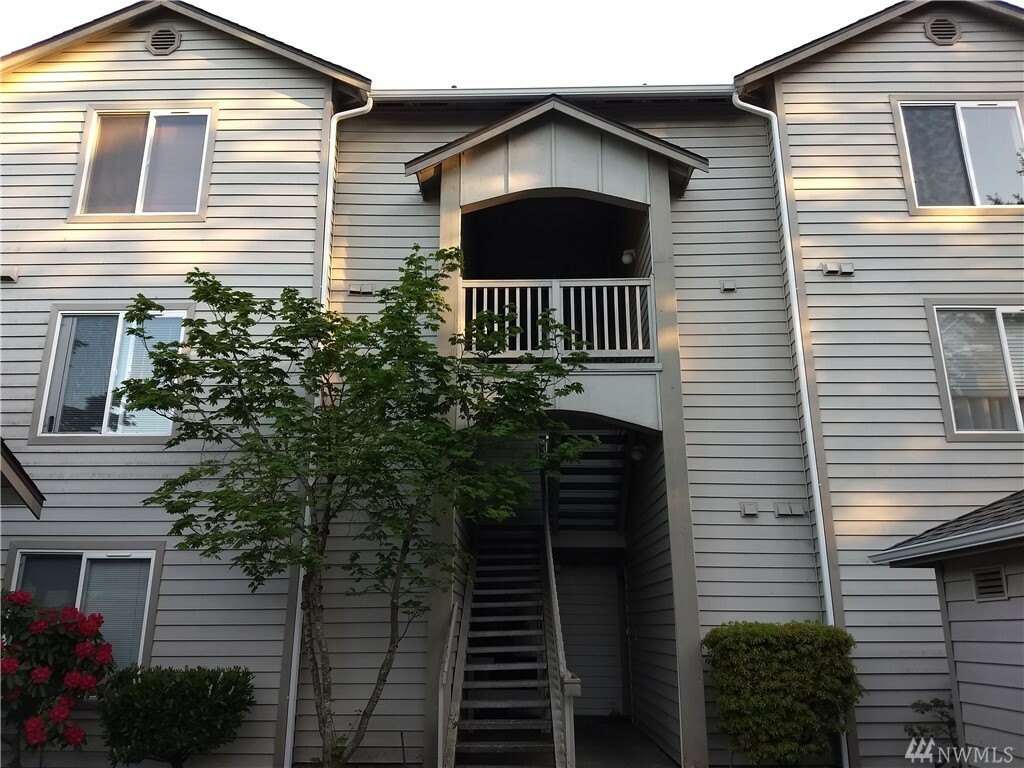 Property Photo:  730 112th St SW G305  WA 98204 