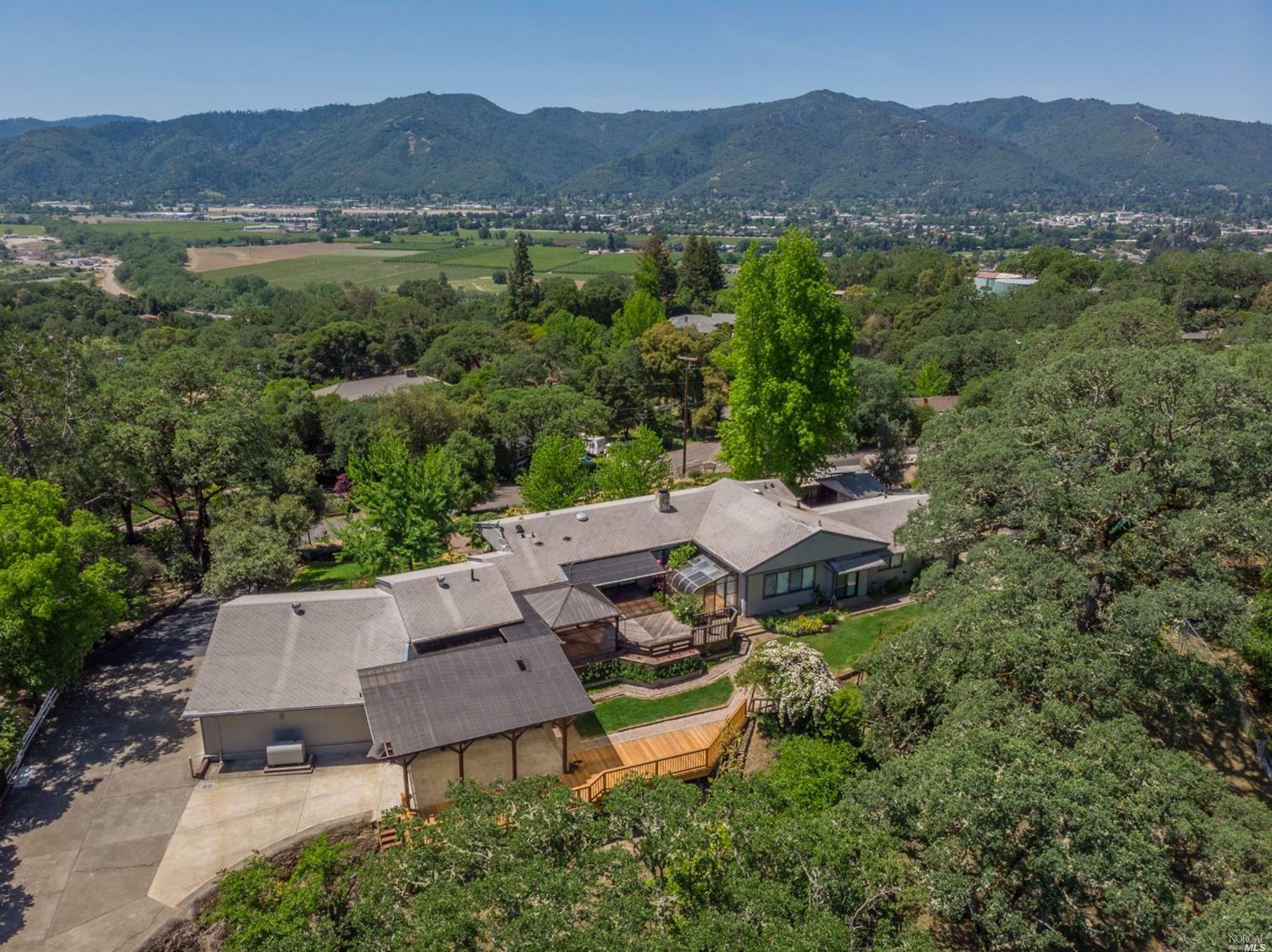 Property Photo:  1800 Ridge Road  CA 95482 