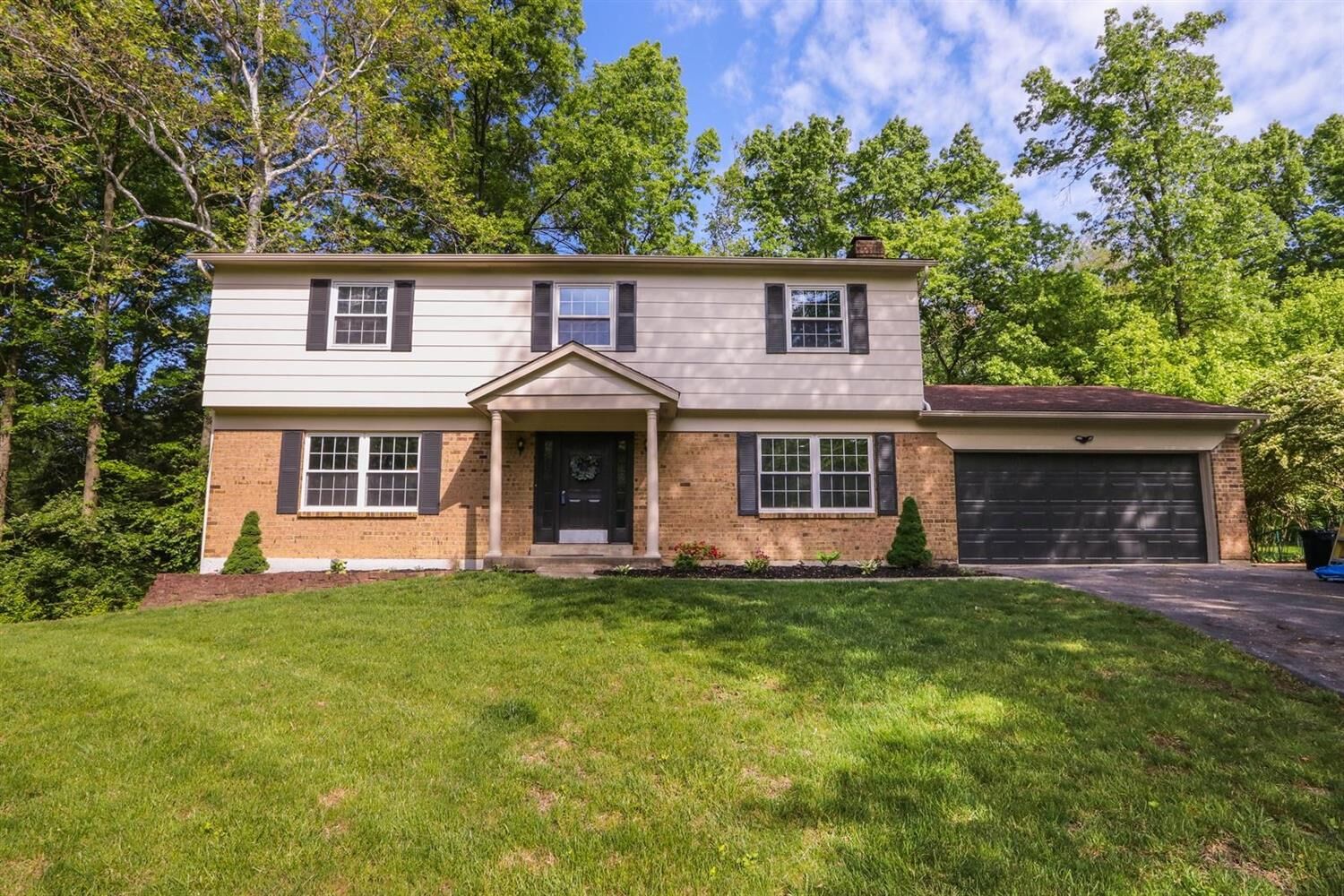 Property Photo: 1662 Foxwood Trail OH 45140