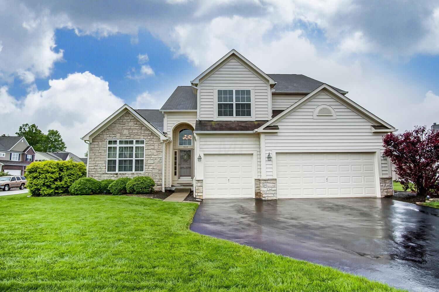 Property Photo: 7849 Narrow Leaf Drive OH 43004