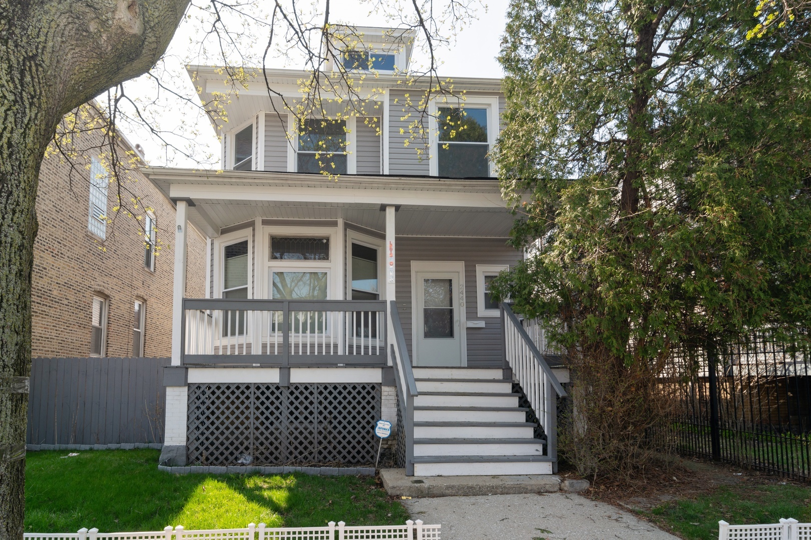 Property Photo:  2440 North Central Park Avenue  IL 60647 