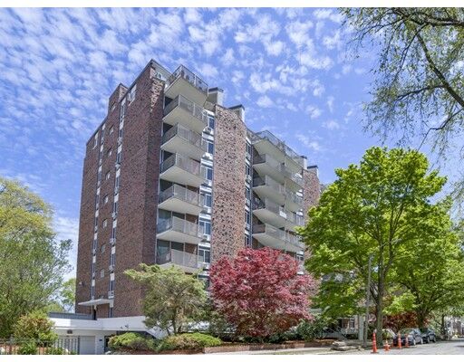 Property Photo:  19 Winchester St 402  MA 02446