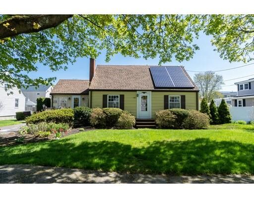 Property Photo:  9 Country Drive  MA 01915 