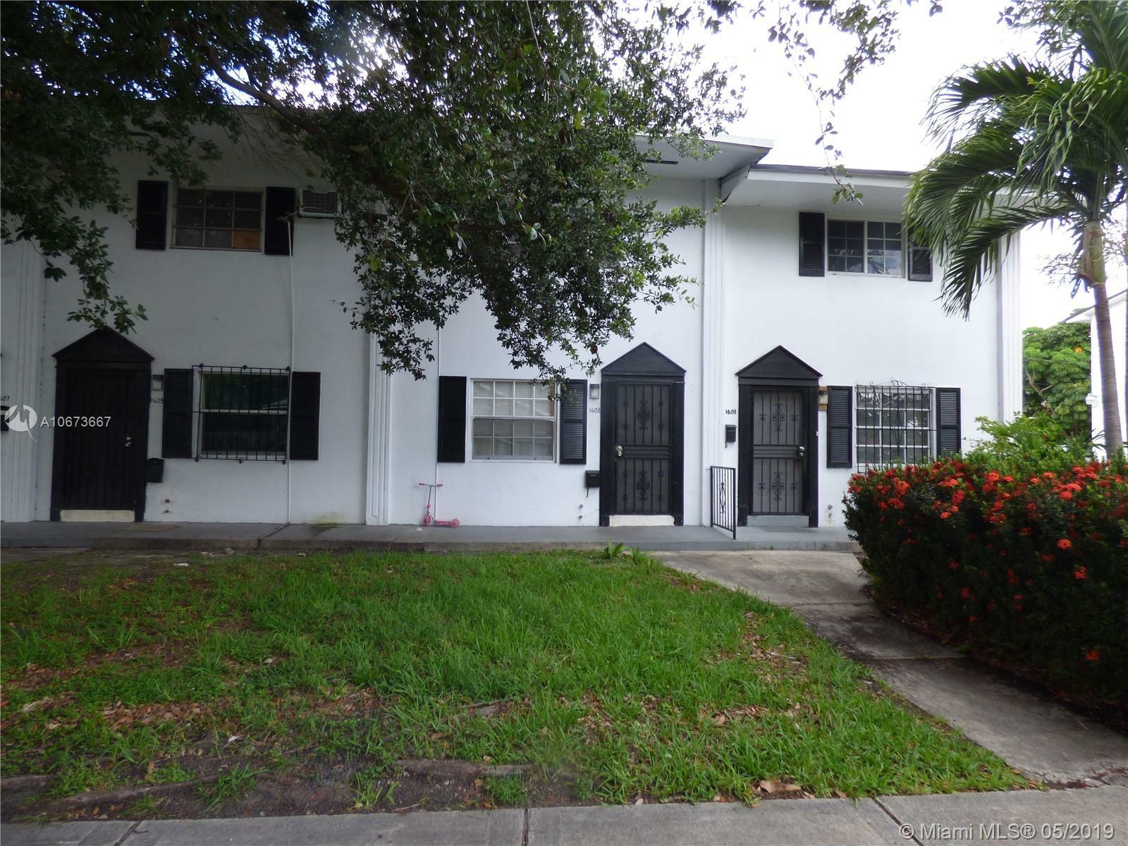 Property Photo:  1601 NW 81st St 1601  FL 33147 