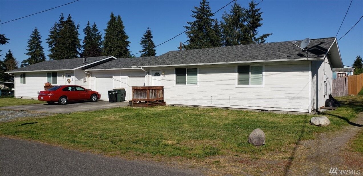 Property Photo:  109 Rice St SW  WA 98597 