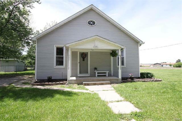 Property Photo: 126 North Oregon Street 62061