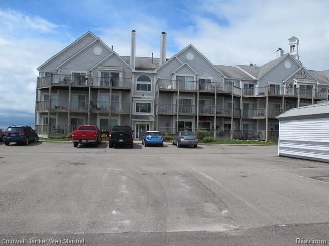 Property Photo:  37524 Jefferson Avenue  MI 48045 