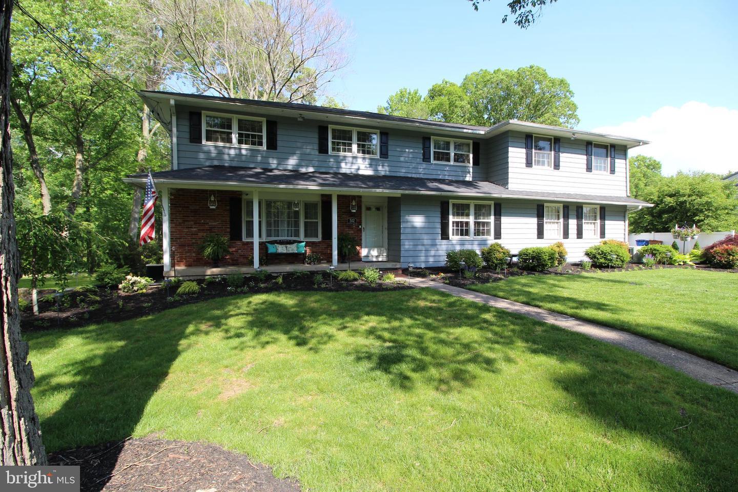 Property Photo:  512 Countess Drive  PA 19067 