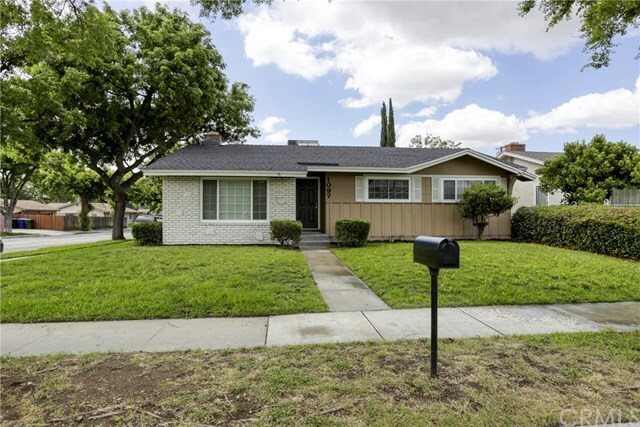 Property Photo:  1097 E 28th Street  CA 92404 