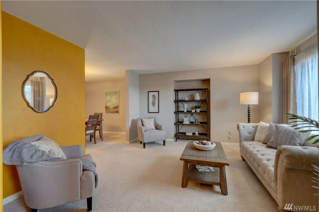 Property Photo: 2533 S 354th St WA 98003