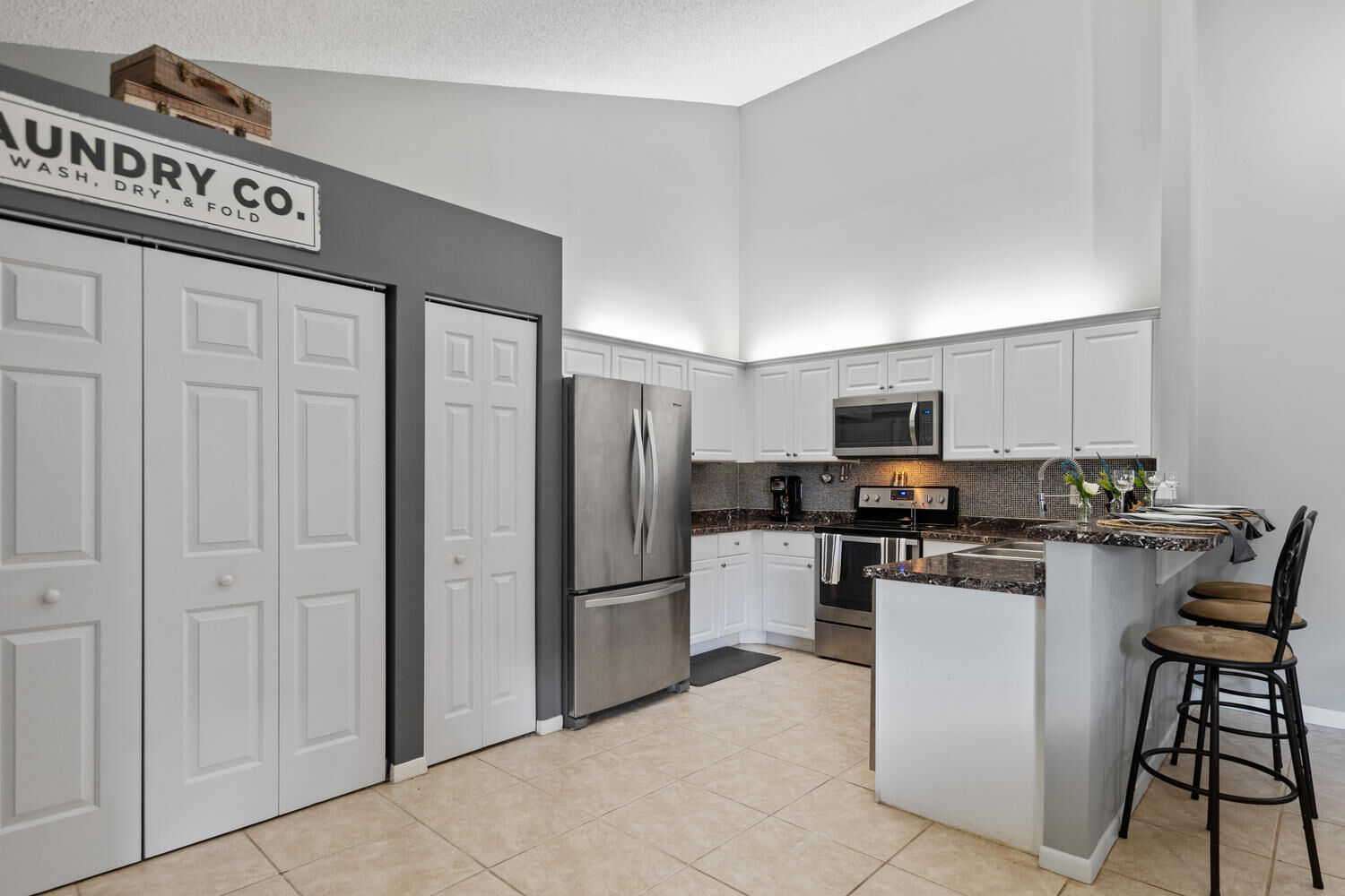 Property Photo:  4383 Woodstock Drive B  FL 33409 