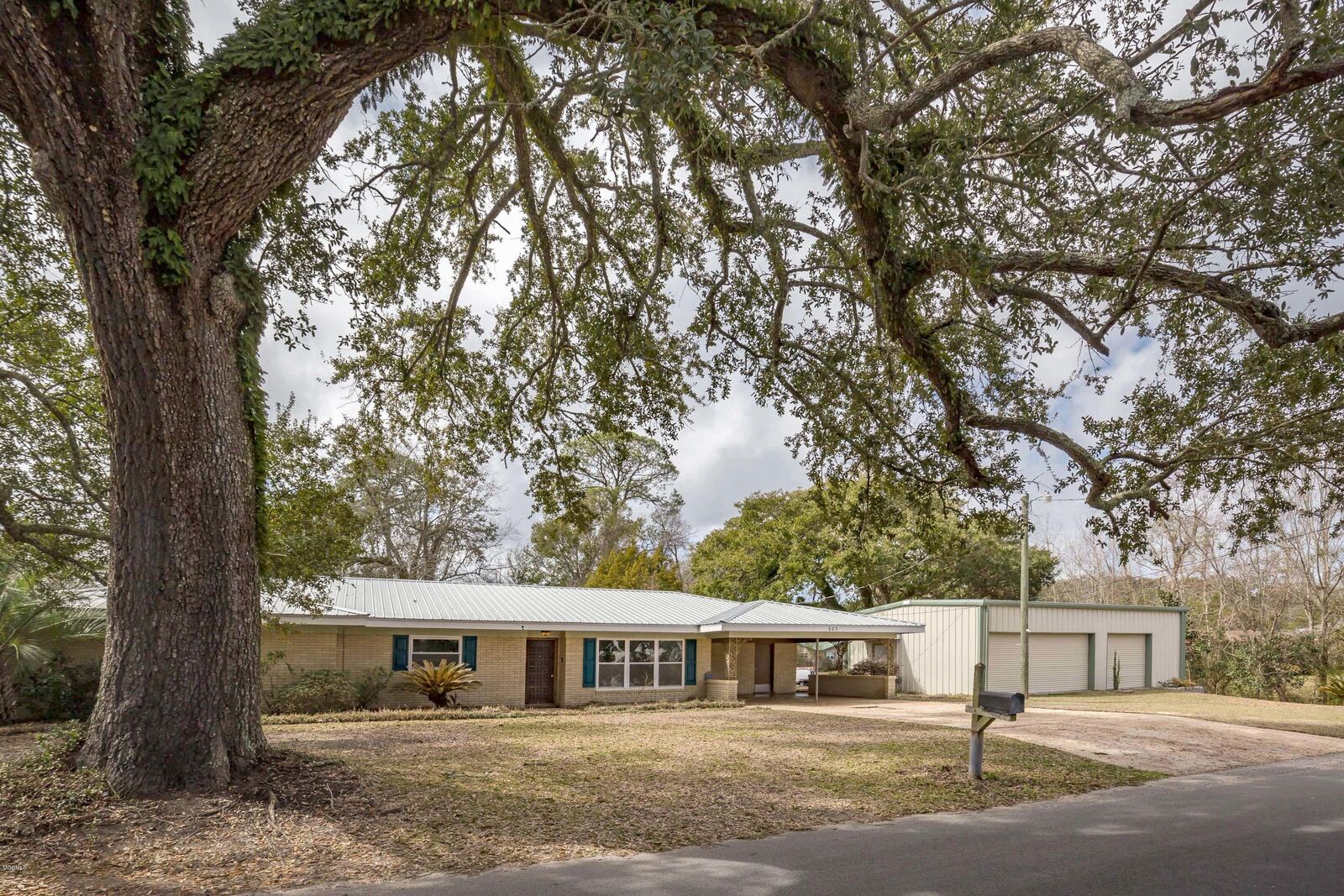 Property Photo:  603 Pine Drive  MS 39564 