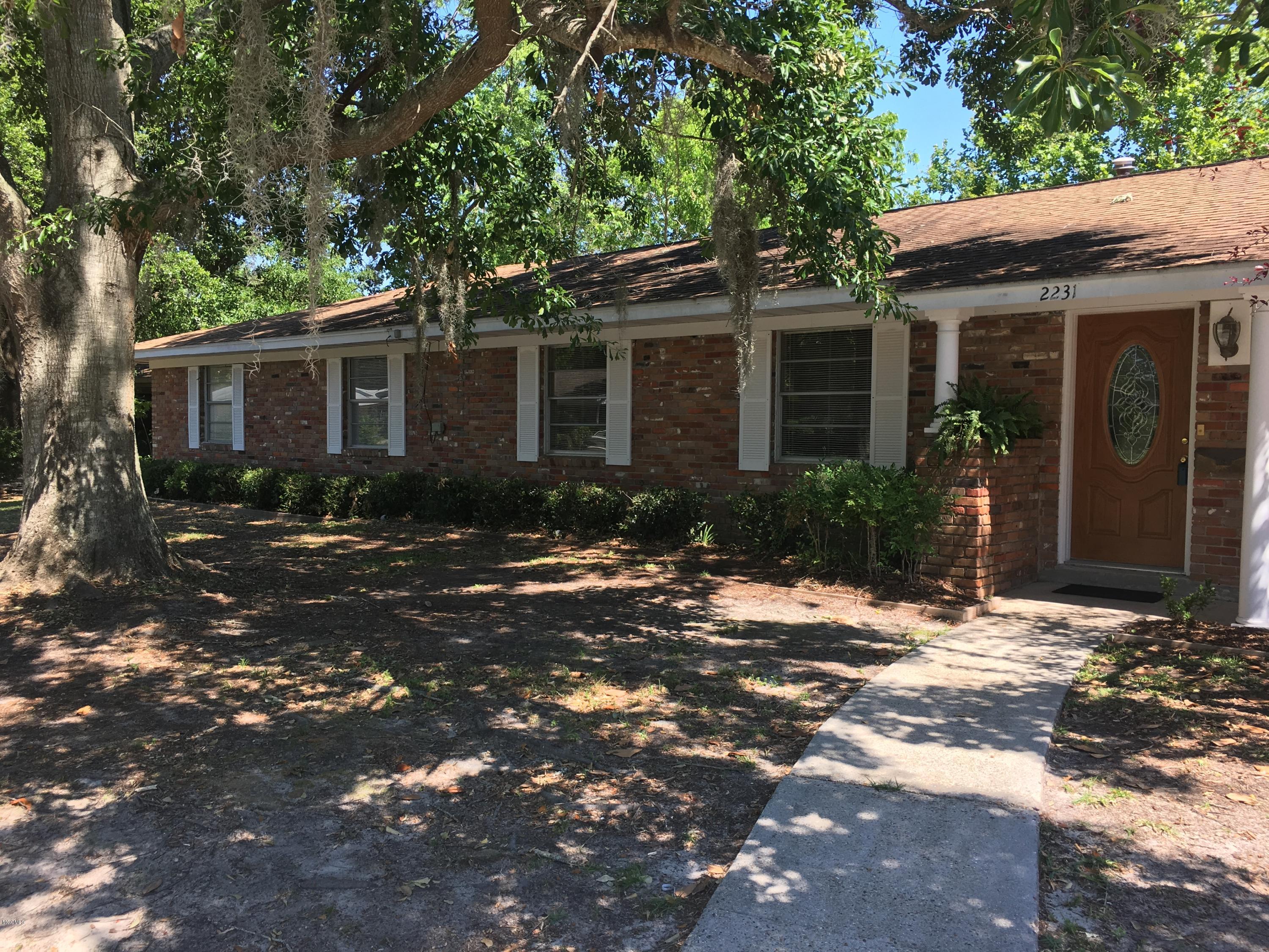 Property Photo: 2231 Milner Boulevard MS 39507