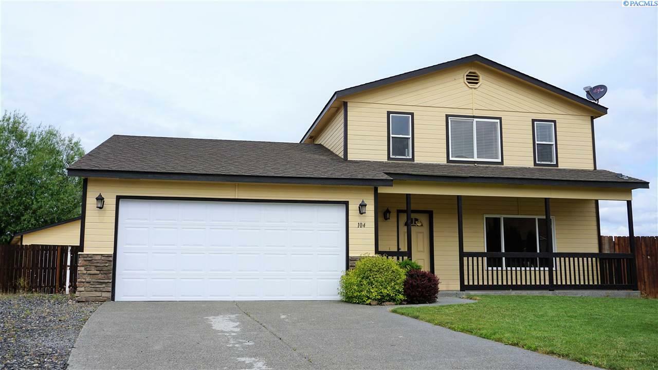 Property Photo:  104 SW Kelandren Dr  WA 99350-9414 