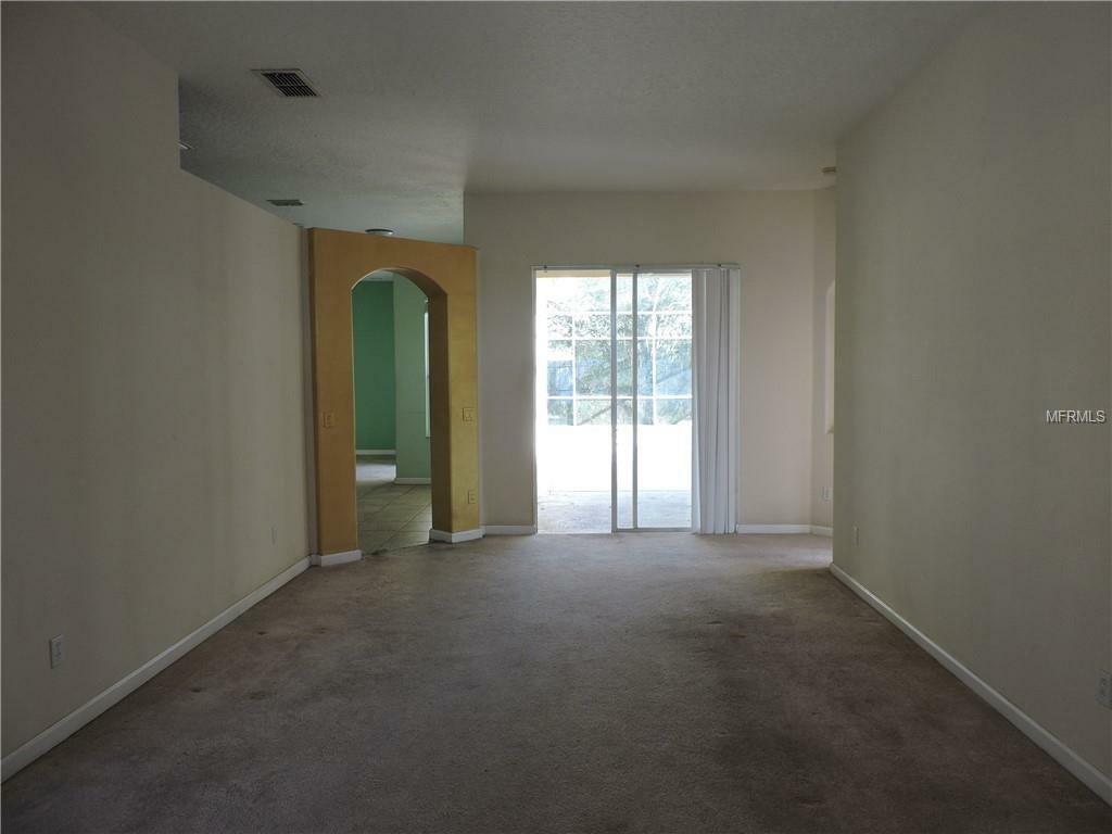 Property Photo:  9130 Woodbridge Oak Terrace  FL 32825 