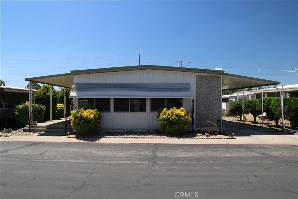 Property Photo:  31816 Ave E 26  CA 92399 