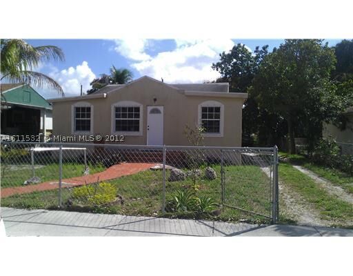 Property Photo: 830 NW 115 St FL 33168