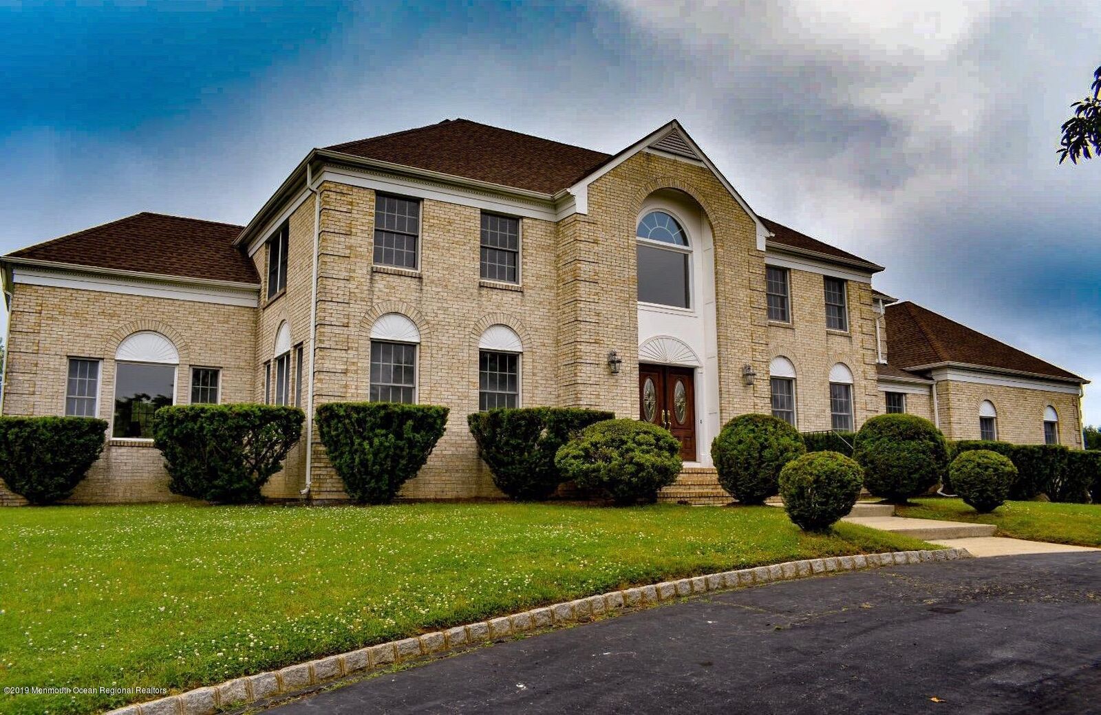 Property Photo:  7 Cottage Lane  NJ 07746 