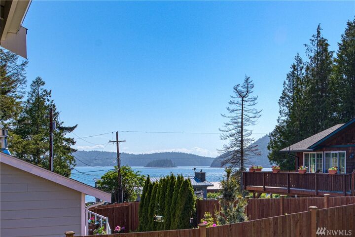 Property Photo: 3312 Beachwood Lane WA 98221