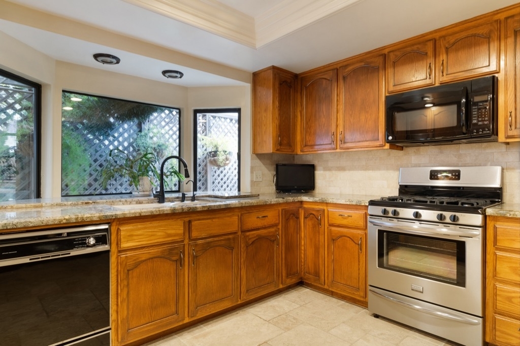 Property Photo: 24835 Woodward Ave CA 90717