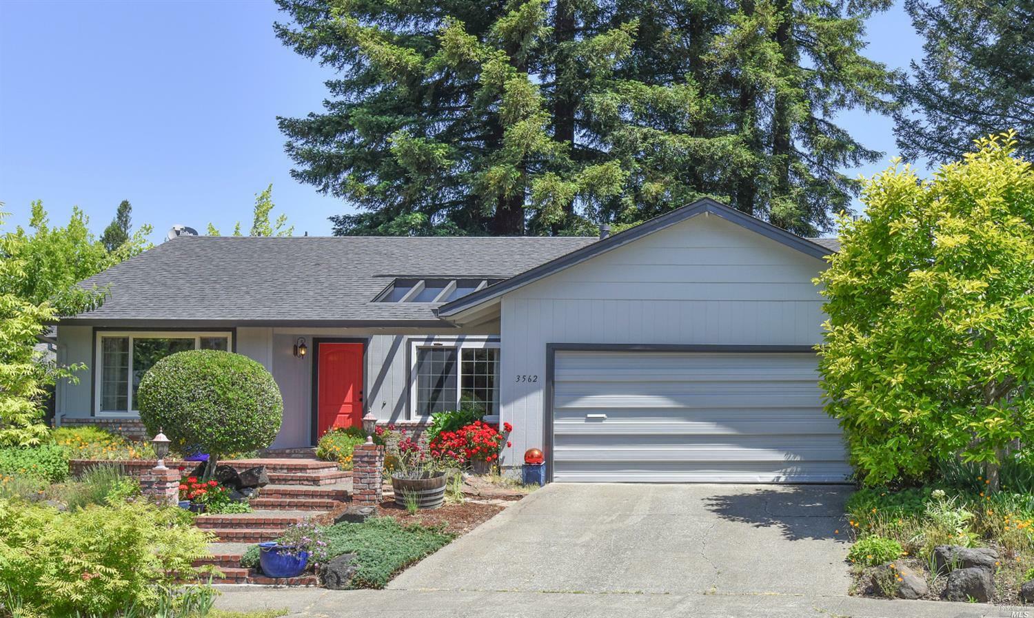 Property Photo: 3562 Sleepy Hollow Court CA 95404