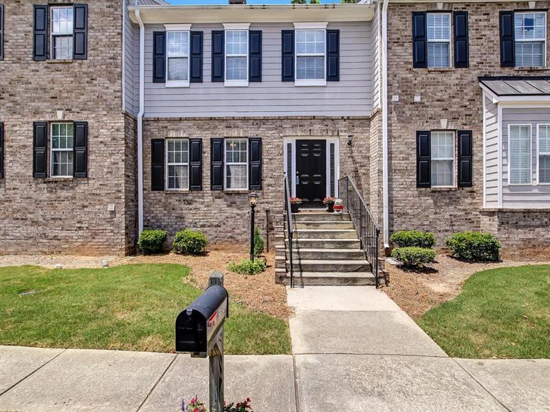 Property Photo: 5980 Eagle Tiff Lane 30518