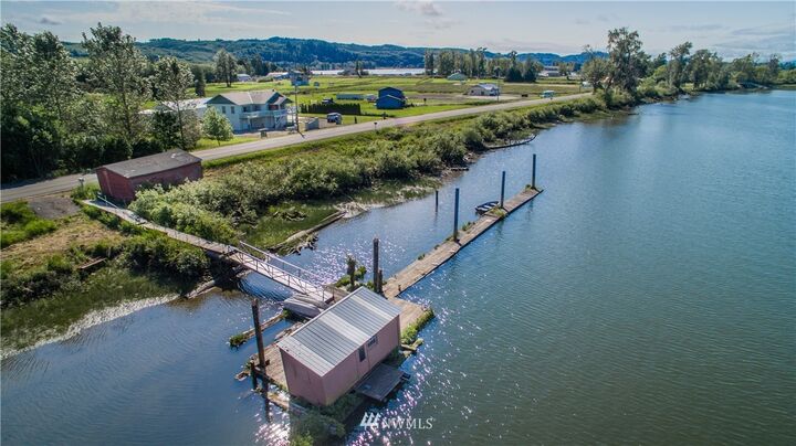 Property Photo:  485 W Birnie Slough Road  WA 98612 