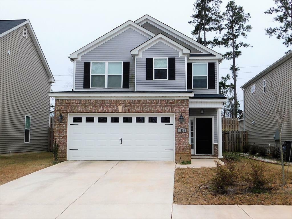 Property Photo:  1623 Tralee Court  GA 30813 