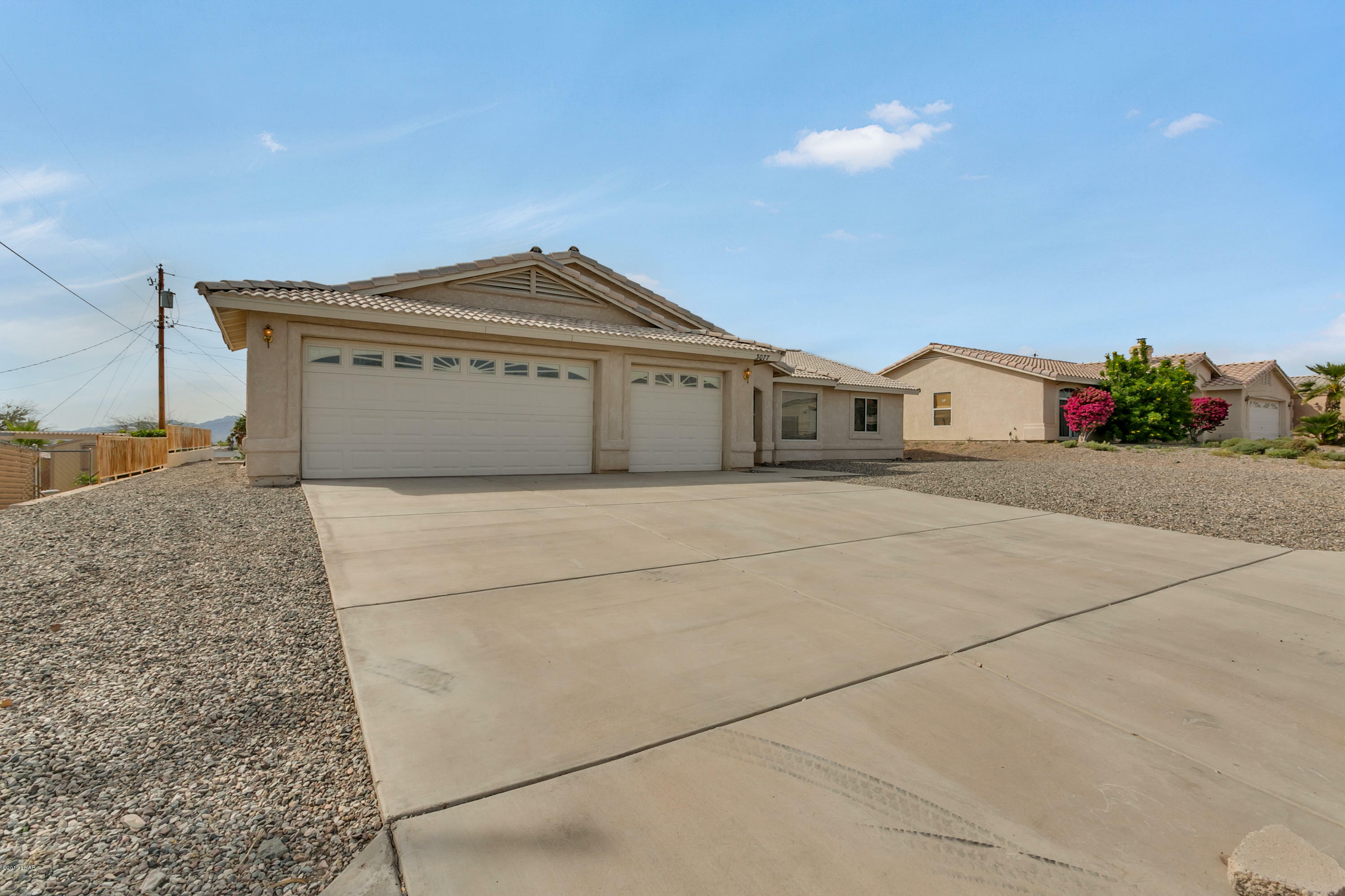 Property Photo:  3077 Newport Dr  AZ 86406 