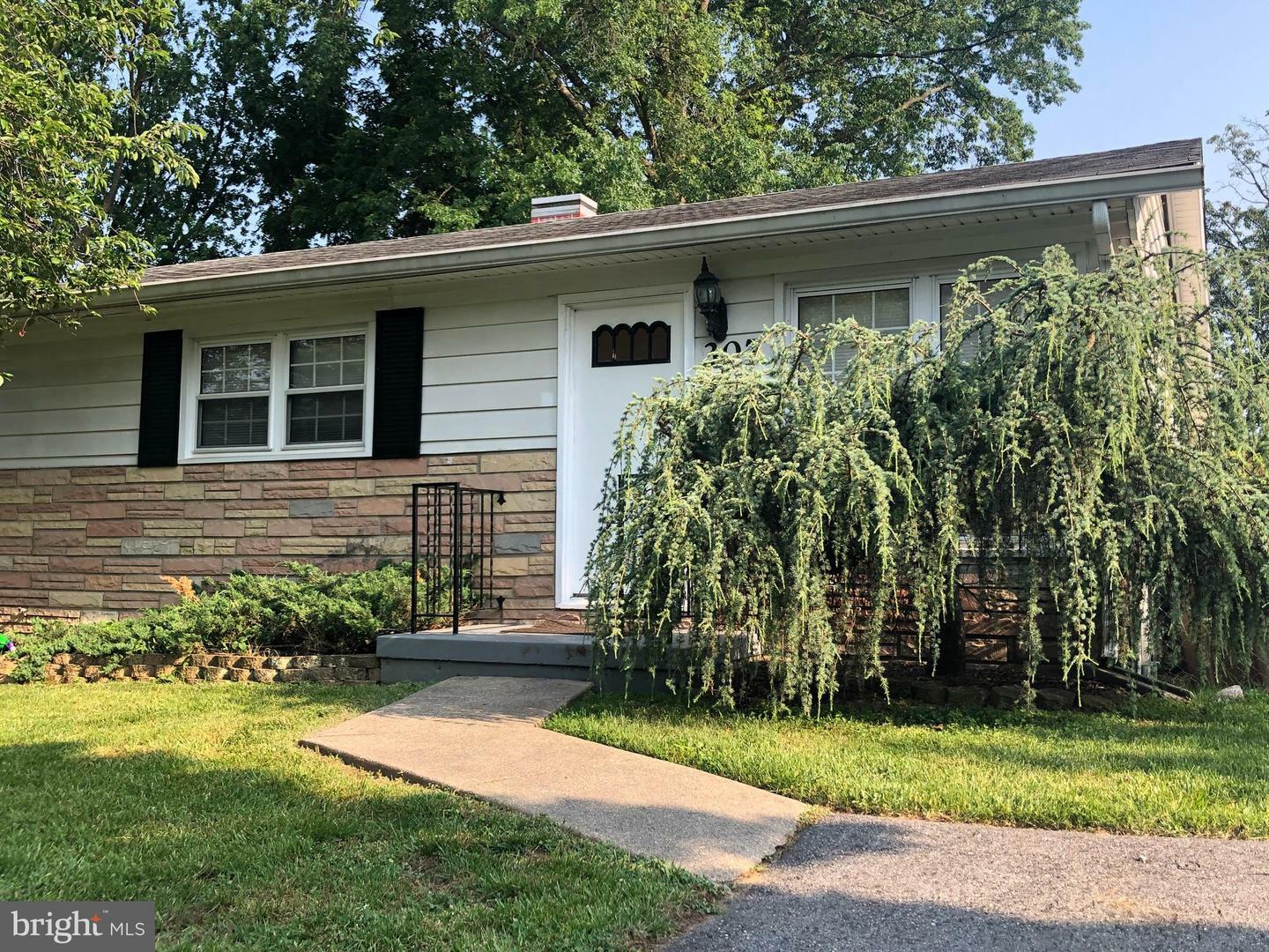 Property Photo: 307 Crabb Avenue MD 20850