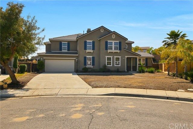 Property Photo: 30096 Royal Hunt Street CA 92584