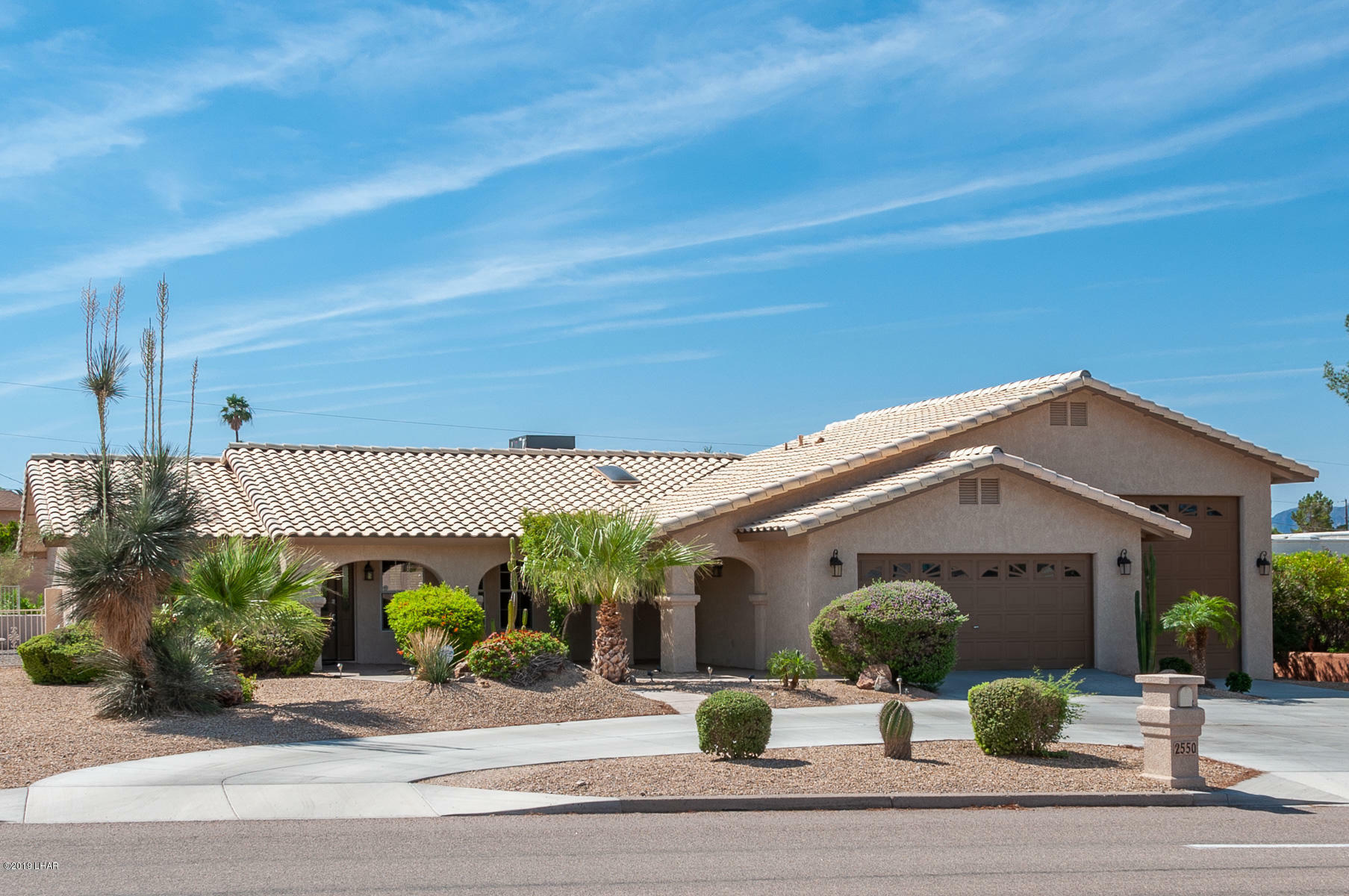 Property Photo:  2550 Jamaica Blvd  AZ 86406 